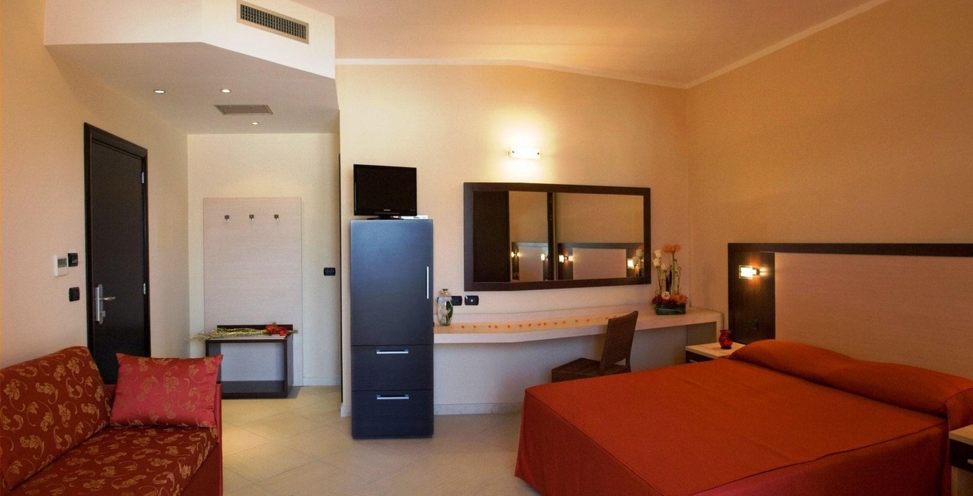 Hotel Risberg Gallipolli Exteriör bild